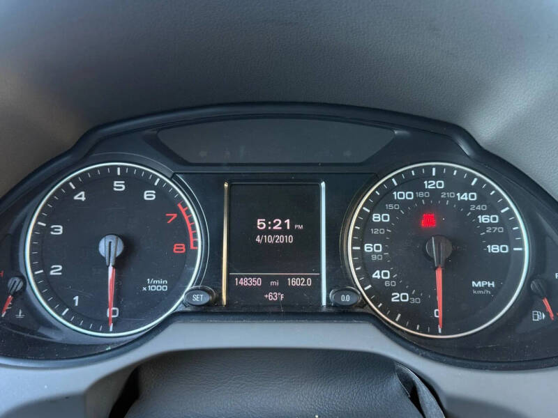 2012 Audi Q5 3.2 quattro Prestige