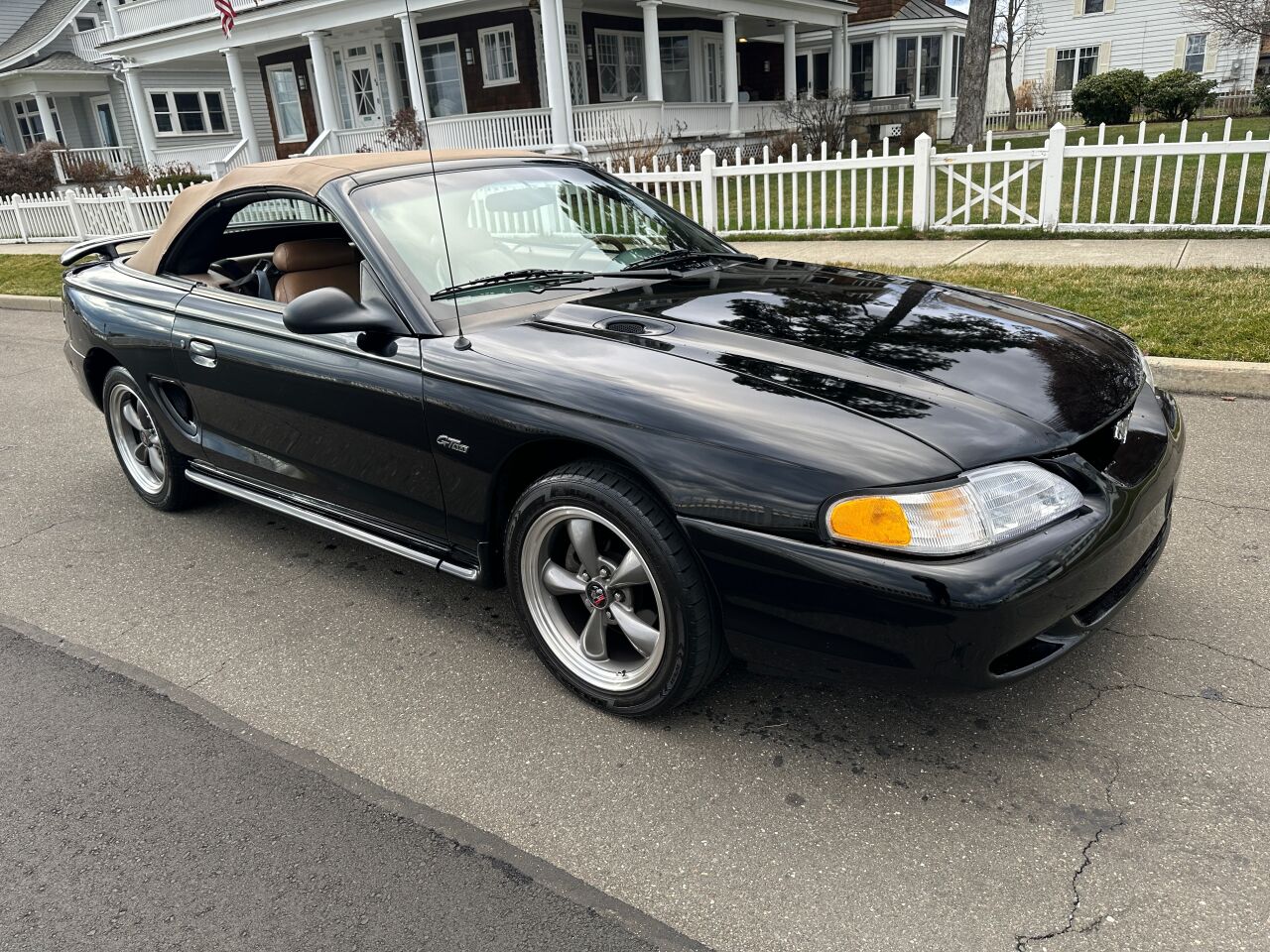 1998 Ford Mustang 13