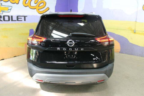 2021 Nissan Rogue SV