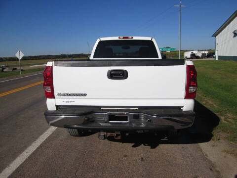 2006 Chevrolet Silverado 2500HD LS