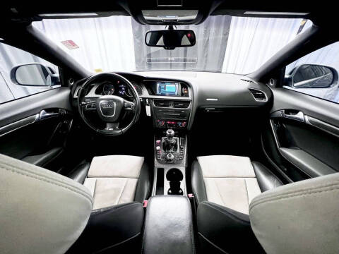 2009 Audi S5 quattro