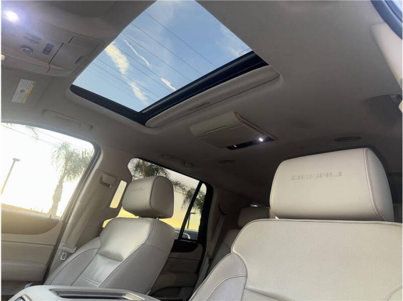 2016 GMC Yukon Denali