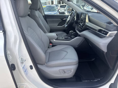 2020 Toyota Highlander XLE