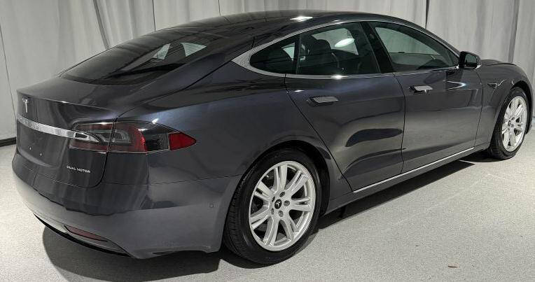 2020 Tesla Model S
