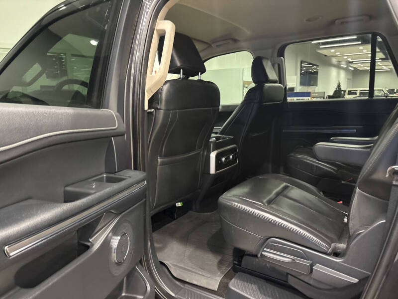 2022 Ford Expedition MAX XLT