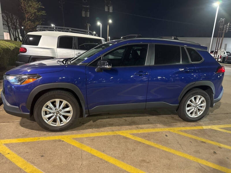 2025 Toyota Corolla Cross LE