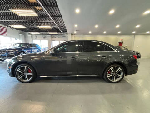 2017 Audi A4 2.0T quattro Prestige