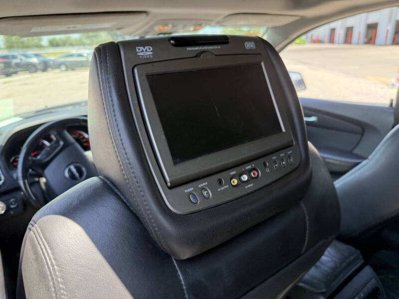 2011 GMC Acadia Denali