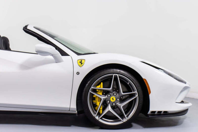 2022 Ferrari F8 Spider