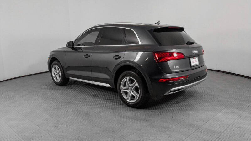 2019 Audi Q5 quattro Premium 45 TFSI