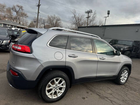 2017 Jeep Cherokee Latitude