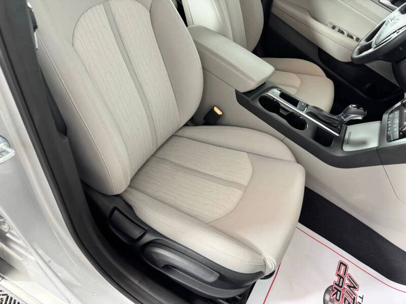 2016 Hyundai Sonata Hybrid SE