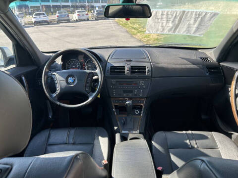 2005 BMW X3 3.0i