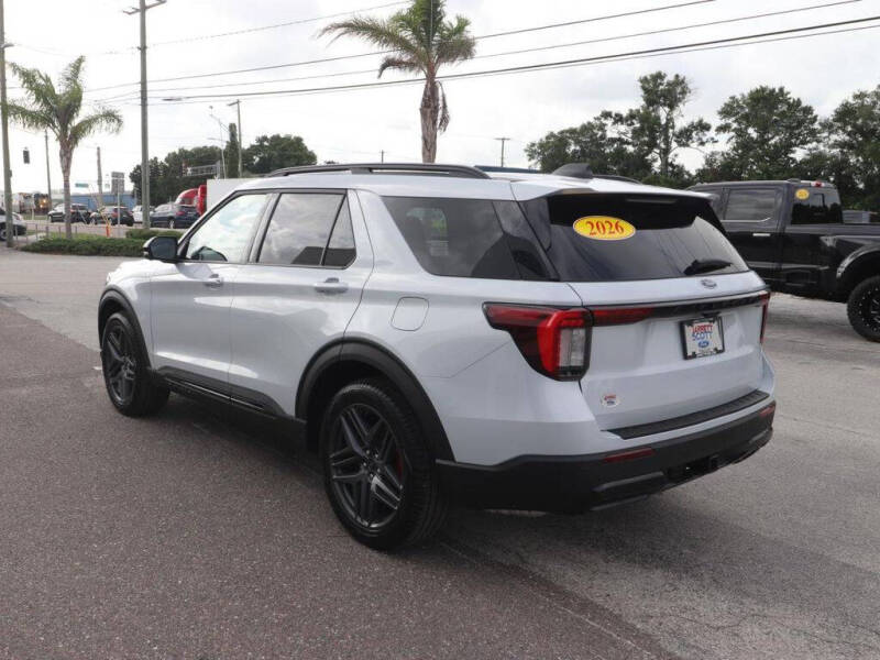2026 Ford Explorer ST-Line