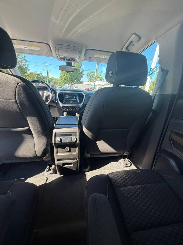 2019 GMC Acadia SLE-2