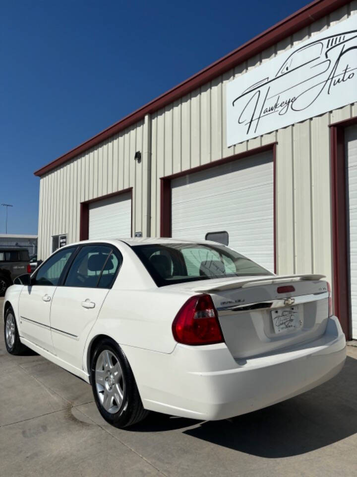 2006 Chevrolet Malibu for sale at Hawkeye Auto of De Soto LLC in Carlisle, IA