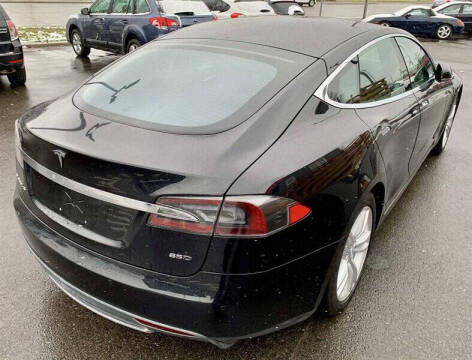 2015 Tesla Model S 85D