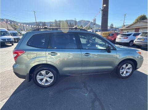 2015 Subaru Forester 2.5i
