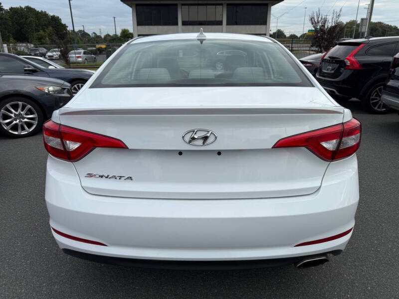 2015 Hyundai Sonata SE
