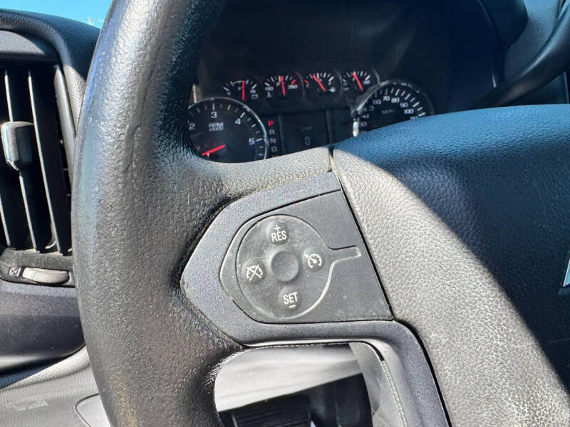 2015 Chevrolet Silverado 3500HD CC