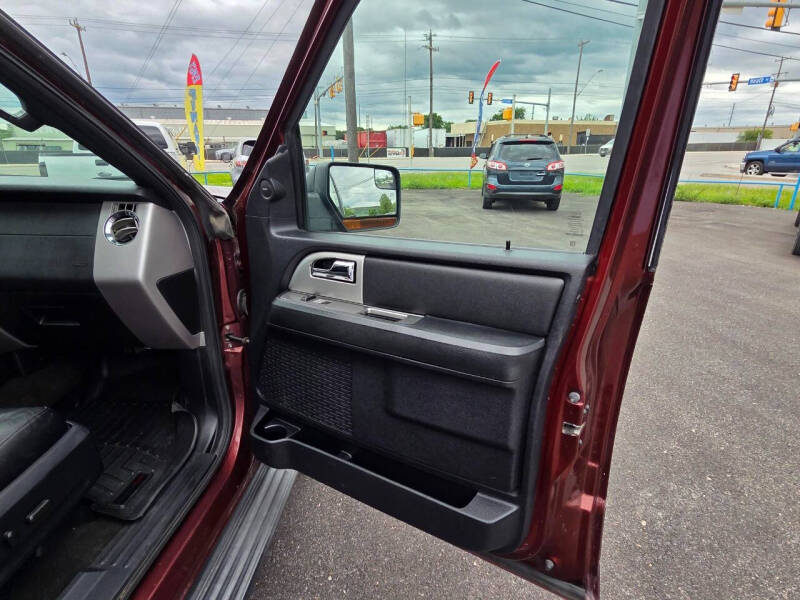2017 Ford Expedition EL XLT