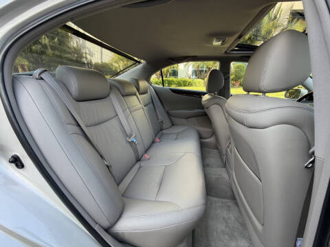 2004 Lexus ES 330