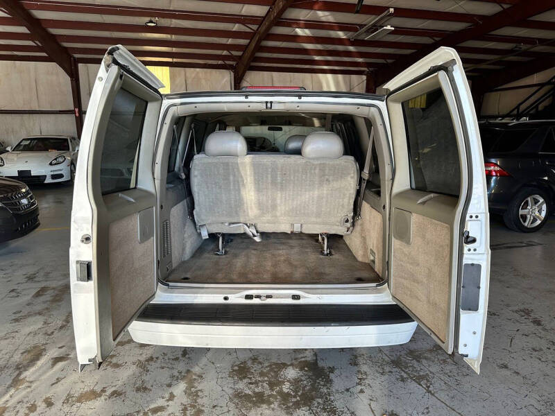 2000 Chevrolet Astro