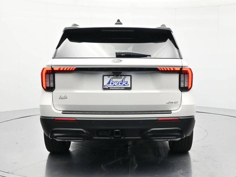 2026 Ford Explorer ST-Line