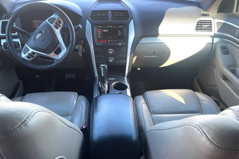 2012 Ford Explorer XLT