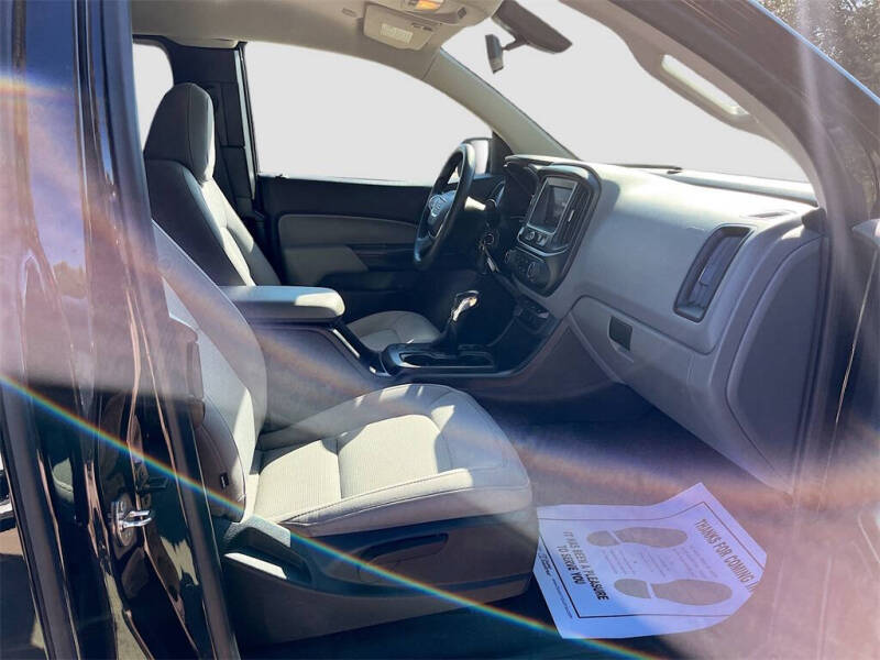 2022 GMC Canyon Elevation Standard