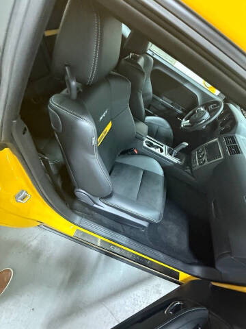 2012 Dodge Challenger SRT8 Yellow Jacket