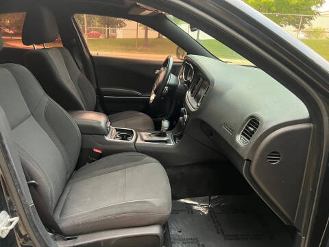 2015 Dodge Charger SXT