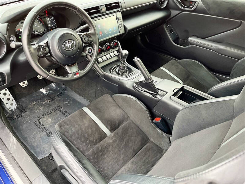 2023 Toyota GR86 Premium