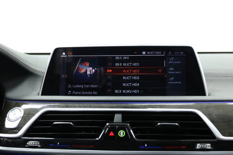 2021 BMW 7 Series 740i