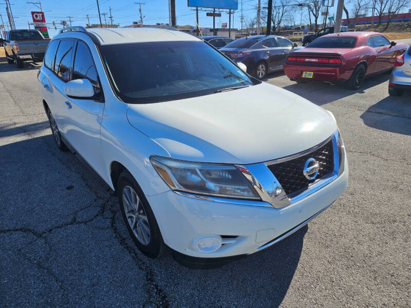 2016 Nissan Pathfinder S