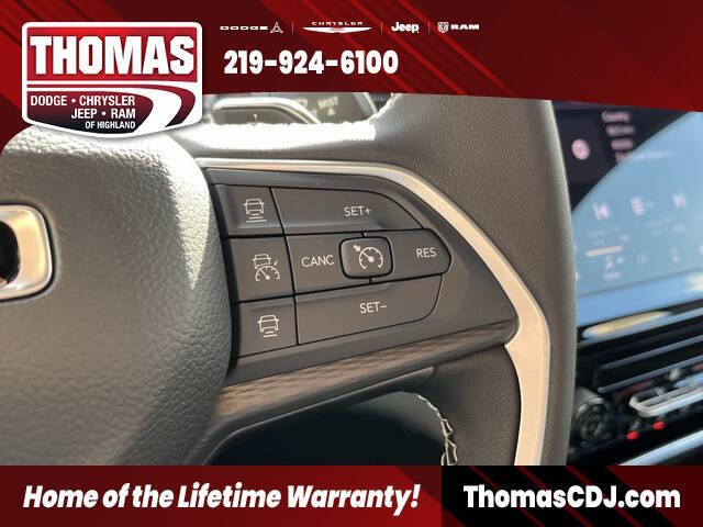 2025 Jeep Grand Cherokee L Laredo