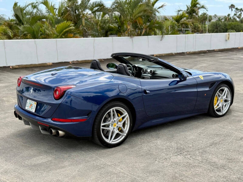2016 Ferrari California T