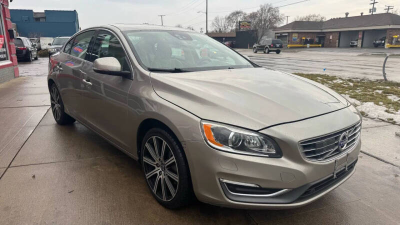 2016 Volvo S60 T5 Inscription Platinum