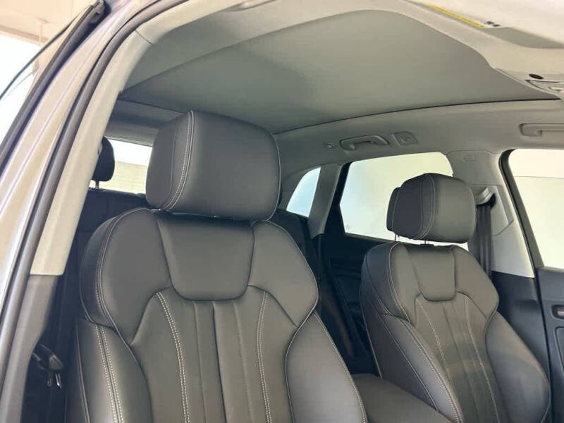 2025 Audi Q5 quattro S line Prem Plus 45 TFSI