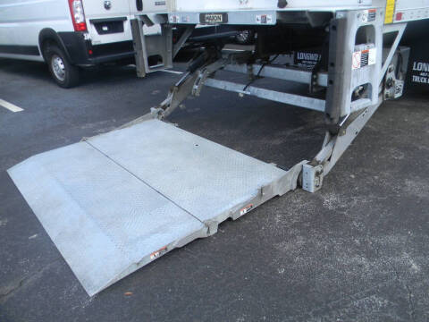 2023 Freightliner M2 106