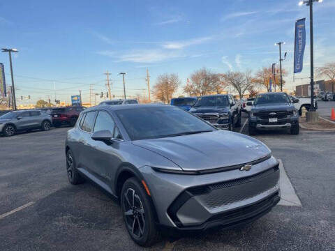 2026 Chevrolet Equinox EV LT 2
