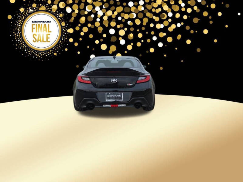 2025 Toyota GR86 Premium