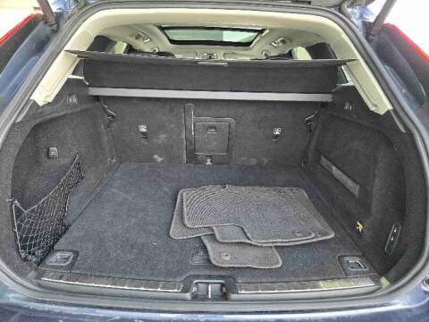 2018 Volvo XC60 T6 Momentum