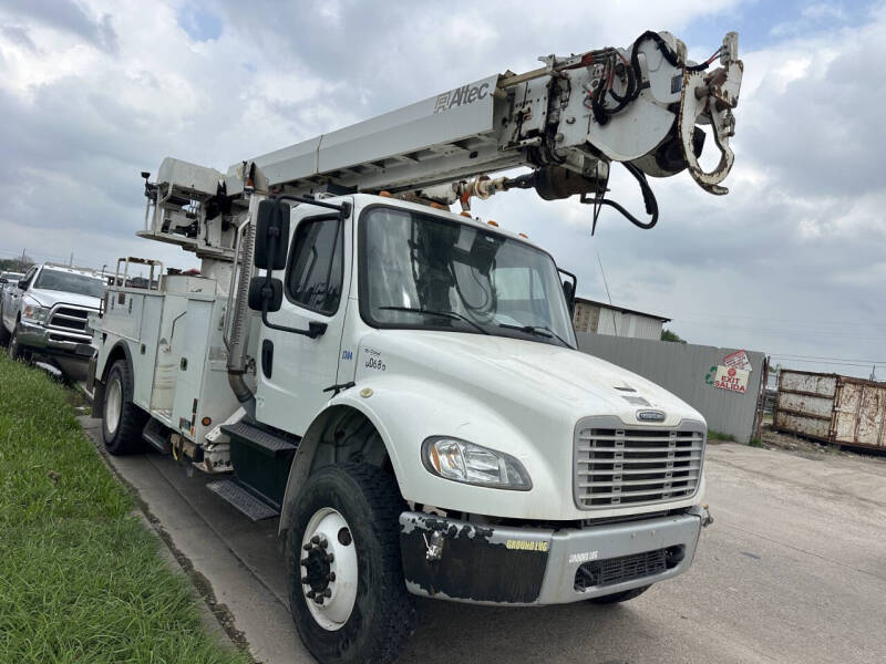 2015 Freightliner M2 106