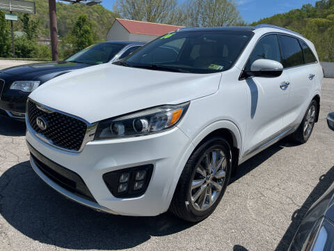 2016 Kia Sorento for sale at PIONEER USED AUTOS & RV SALES in Lavalette WV