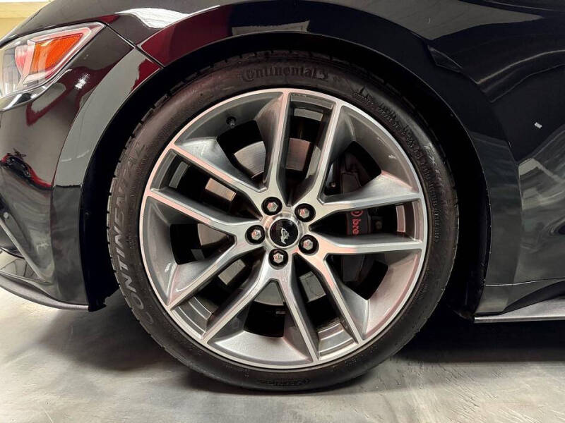 2017 Ford Mustang GT Premium