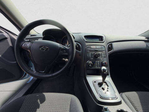 2012 Hyundai Genesis Coupe 2.0T