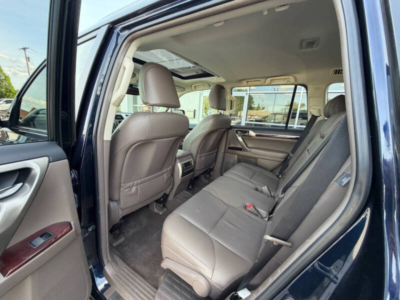 2017 Lexus GX 460