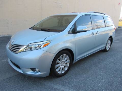 2016 Toyota Sienna for sale at Truck Country in Fort Oglethorpe GA