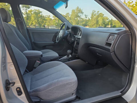 2005 Hyundai Elantra GLS